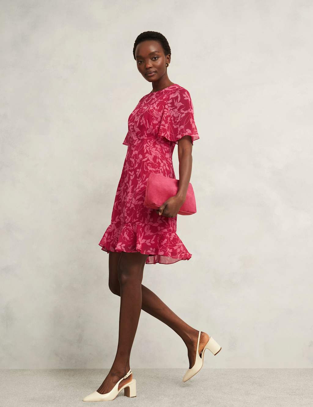 Floral Round Neck Knee Length Skater Dress 6 of 9