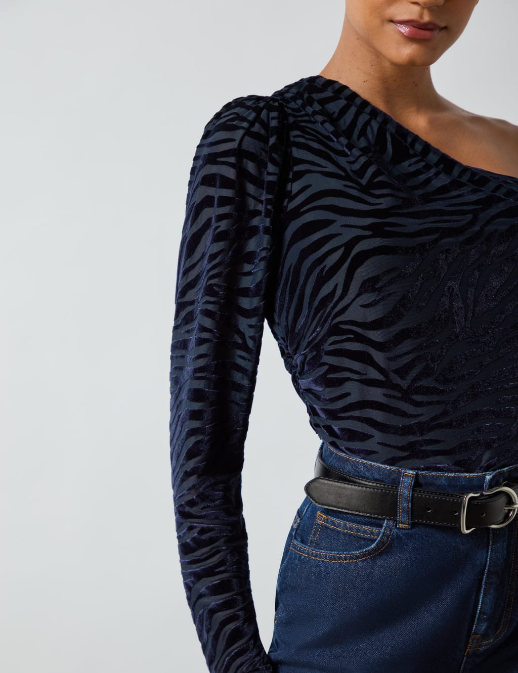 Zebra Print One Shoulder Top RO ZO M S