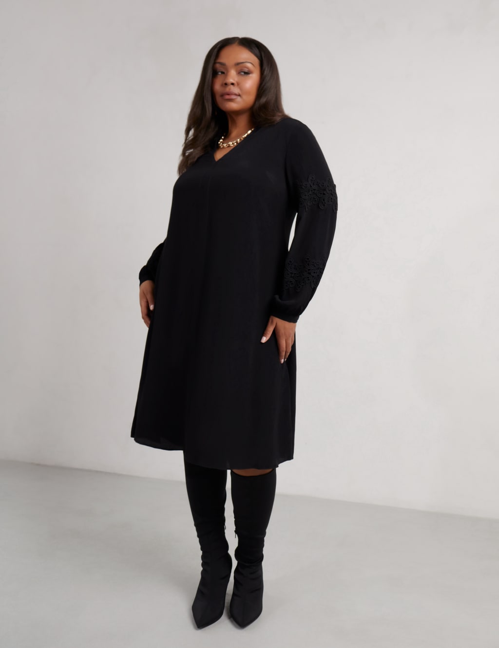 Black midi shift dress hot sale