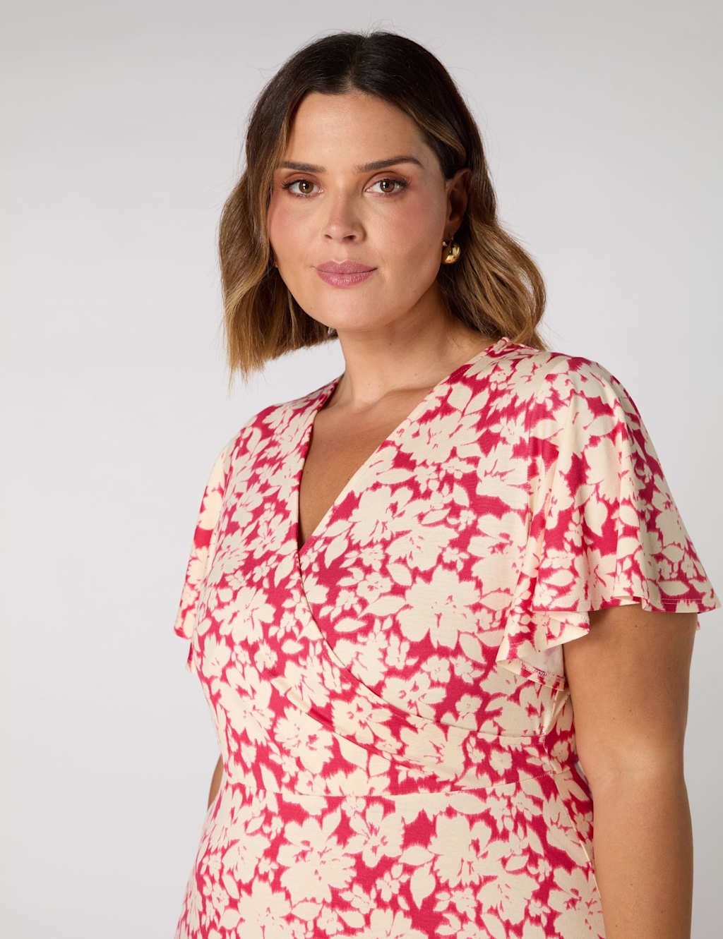 Jersey Floral V-Neck Midi Wrap Dress 2 of 3