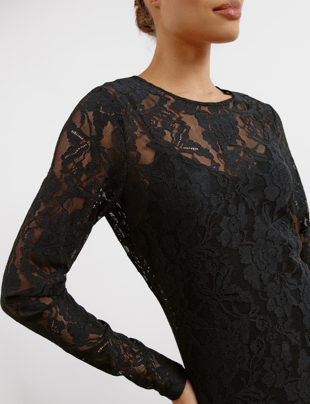 Lace Round Neck Midaxi Bodycon Dress 4 of 4