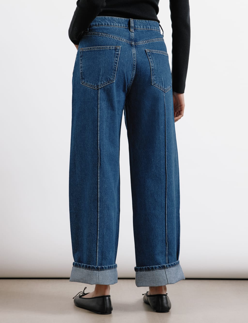Mid Rise Pintuck Wide Leg Turn Up Jeans 5 of 6