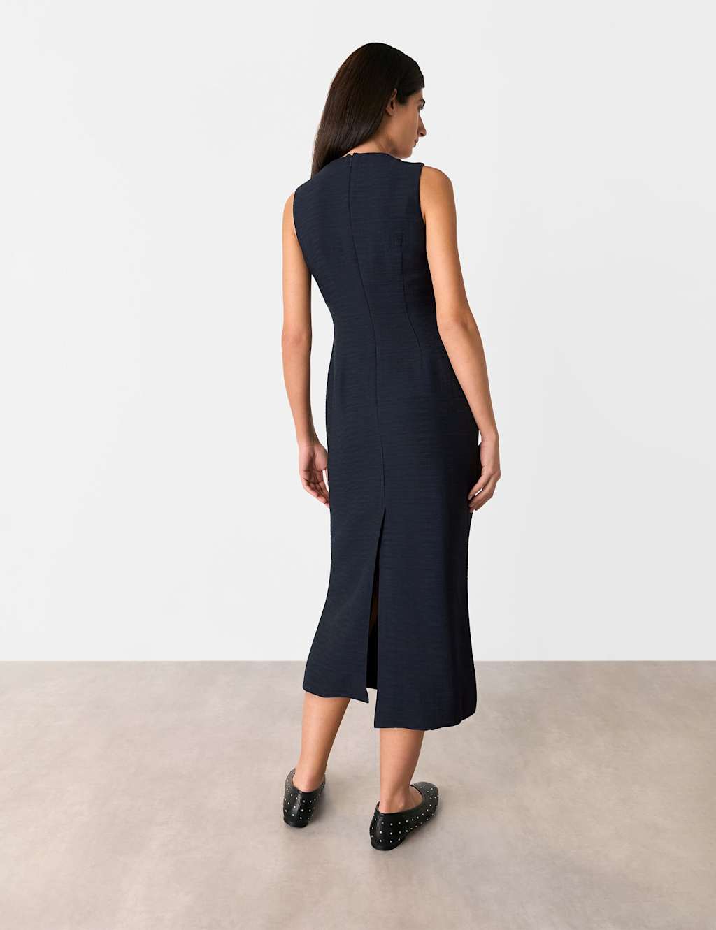 Textured Midi Column Dress 3 of 4