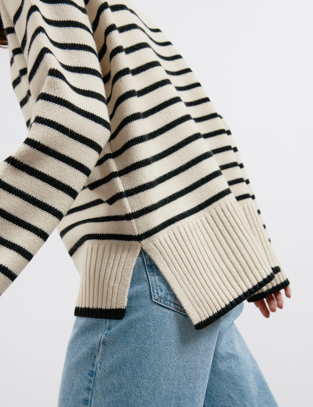 Striped Crew Neck Jumper with Wool 6 of 6