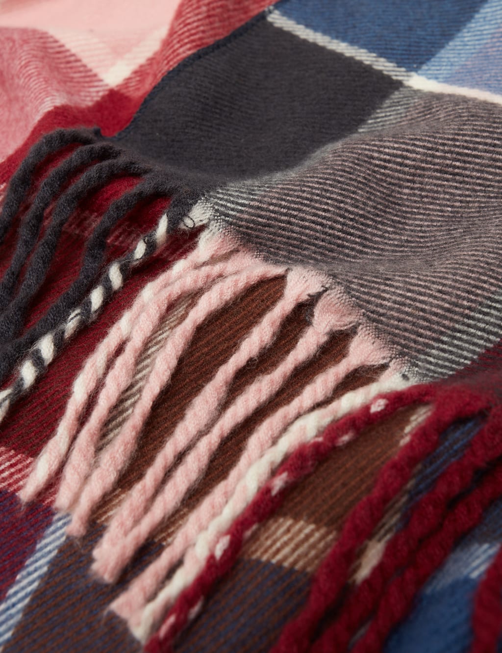 Checked Tassel Scarf 2 of 3