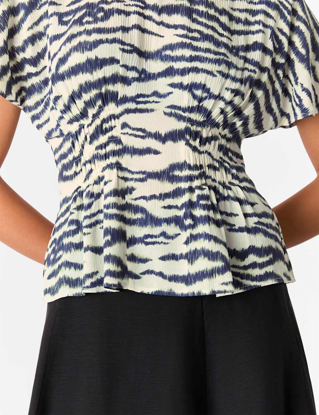 Animal Print Shirred Detail Blouse 4 of 4