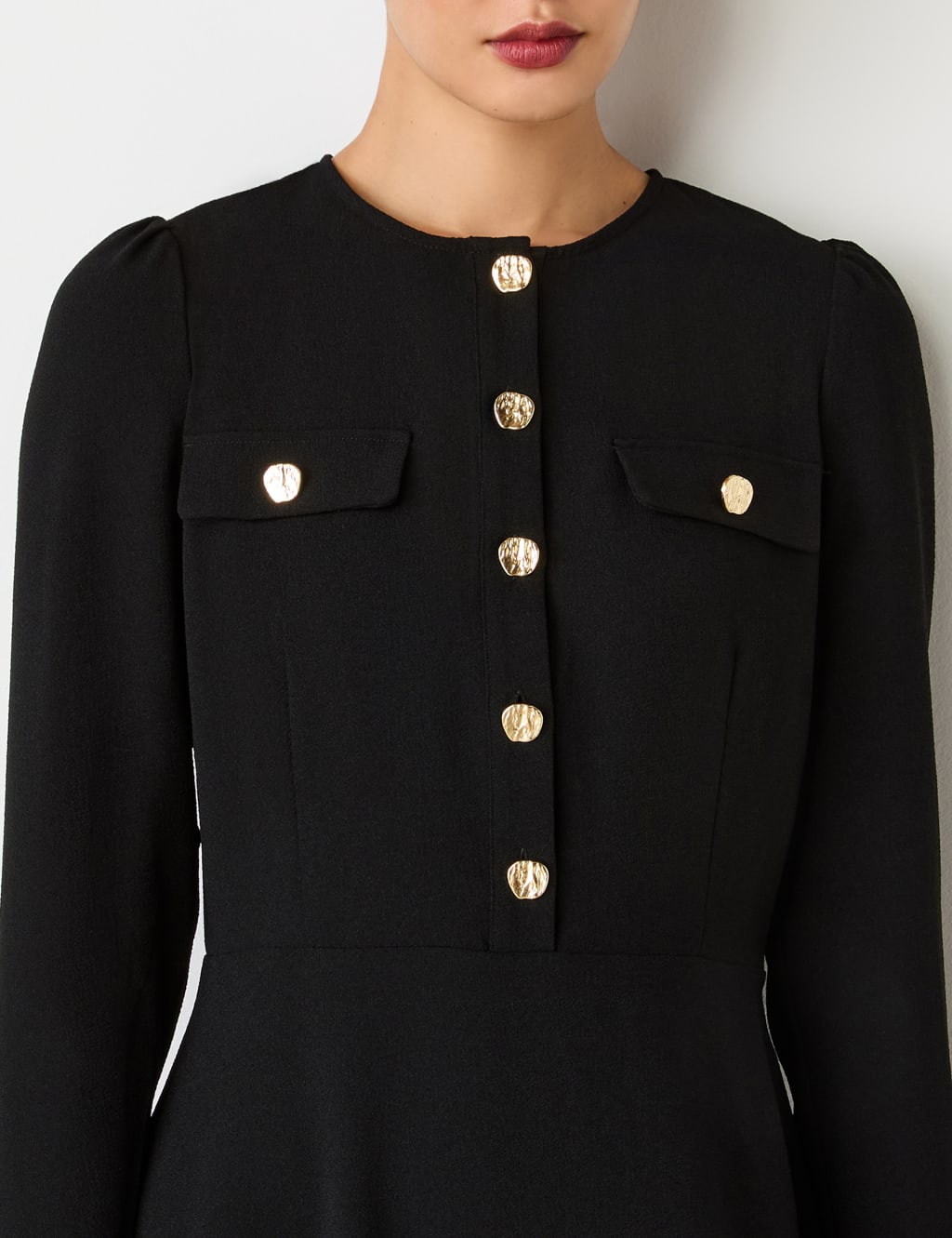 Crepe Knee Length Tailored Dress 4 of 4
