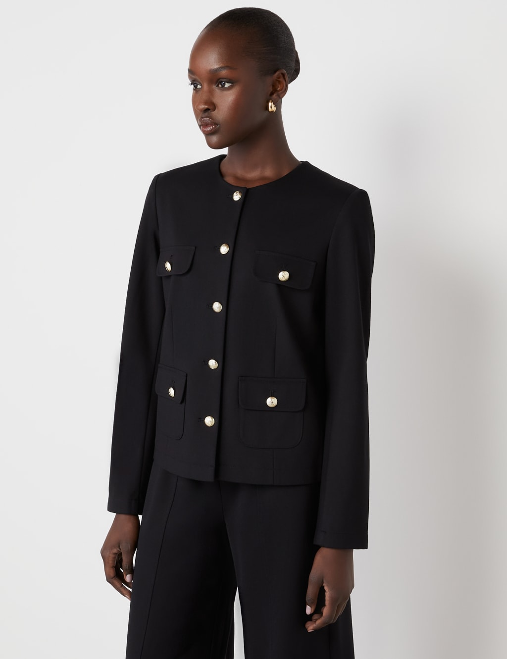 Collarless Short Jacket