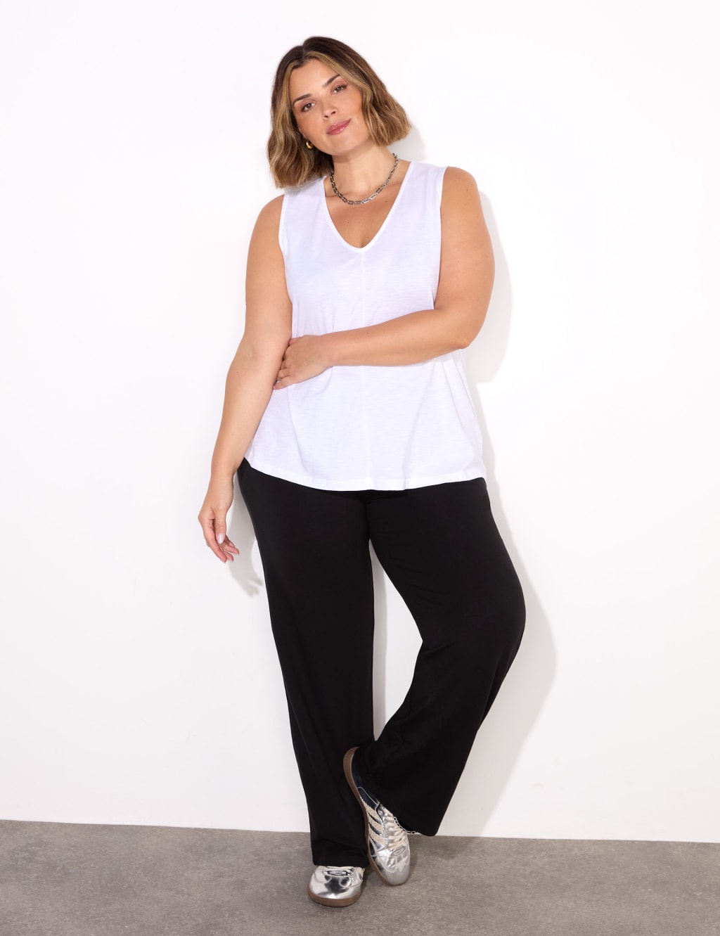Pure Cotton V-Neck Vest 2 of 4