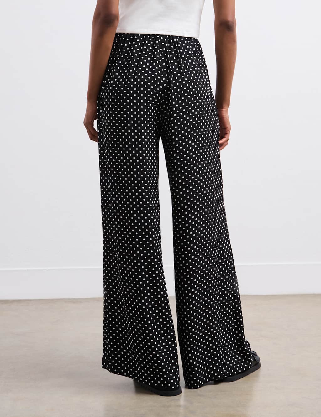 Polka Dot Wide Leg Trousers 2 of 4