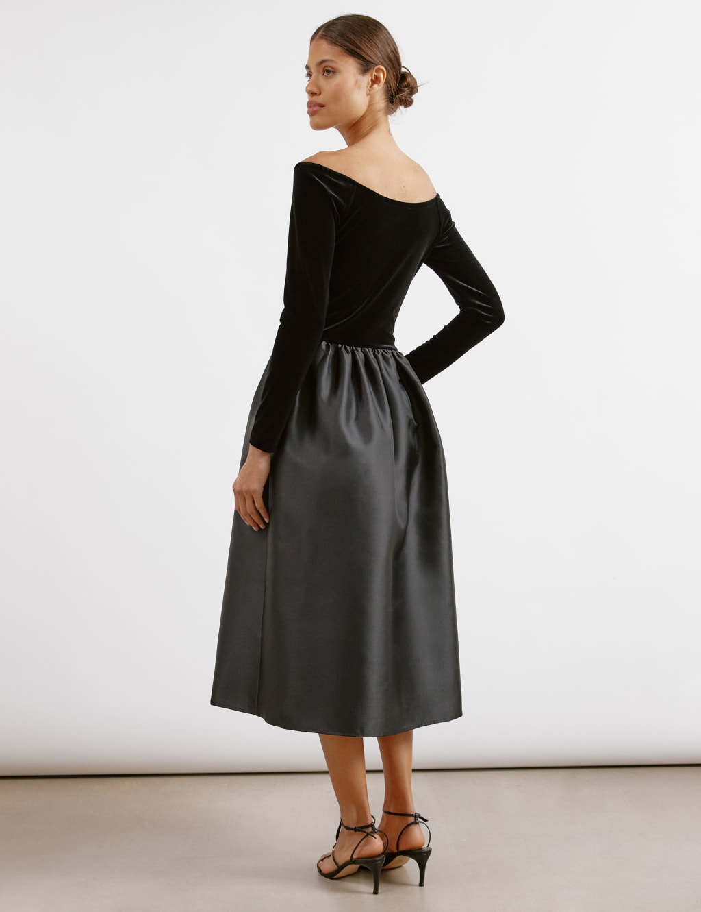 Velvet Midi Dress 5 of 5