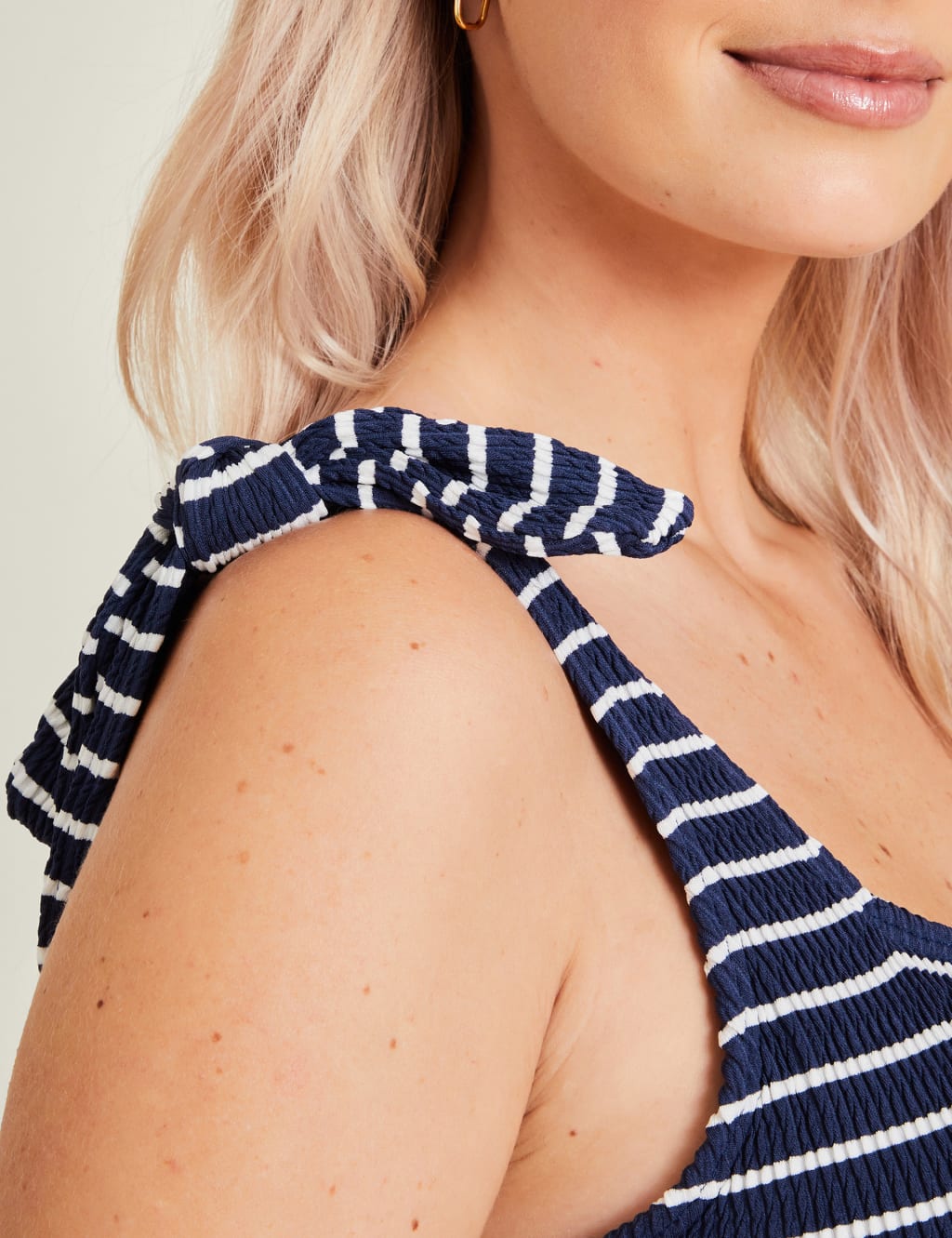 Striped Textured Padded Square Neck Swimsuit 4 of 4