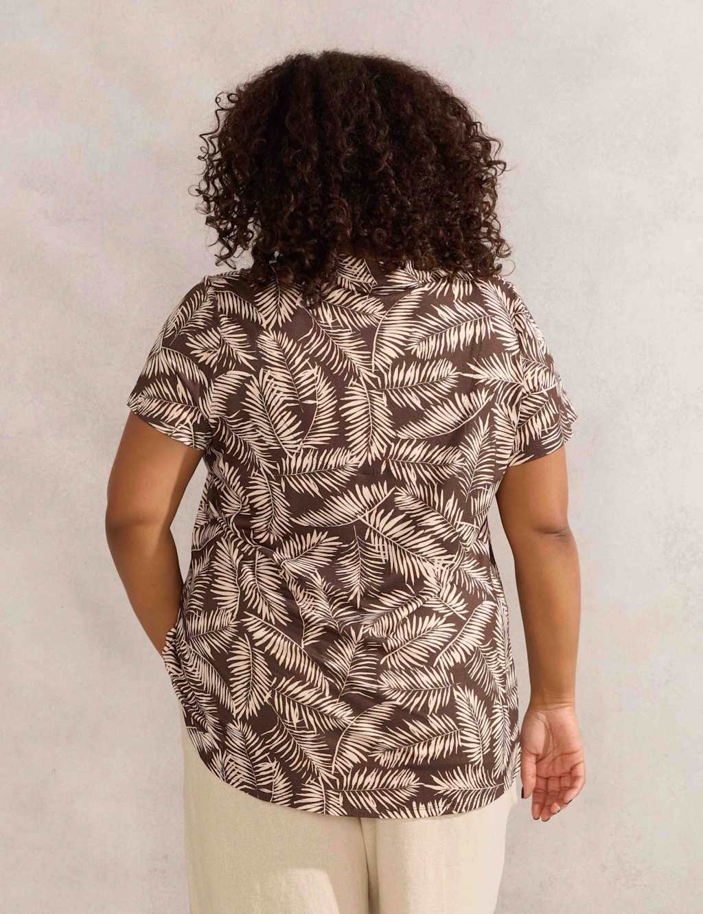 Printed V-neck Regular Fit Top 3 of 3