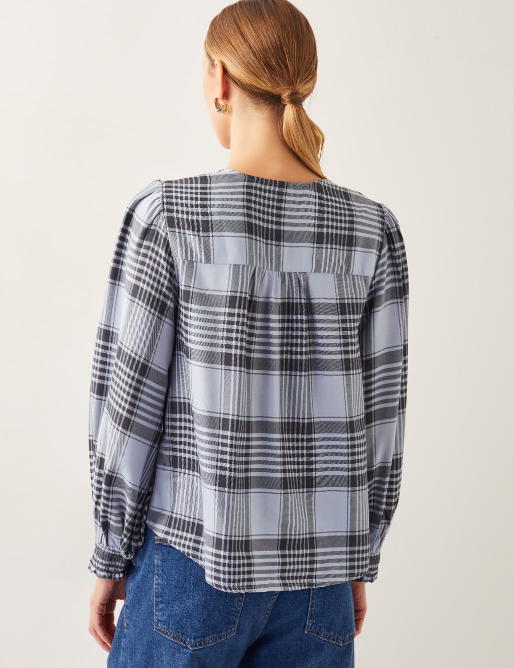 Checked V-Neck Tie Front Puff Sleeve Blouse 4 of 4