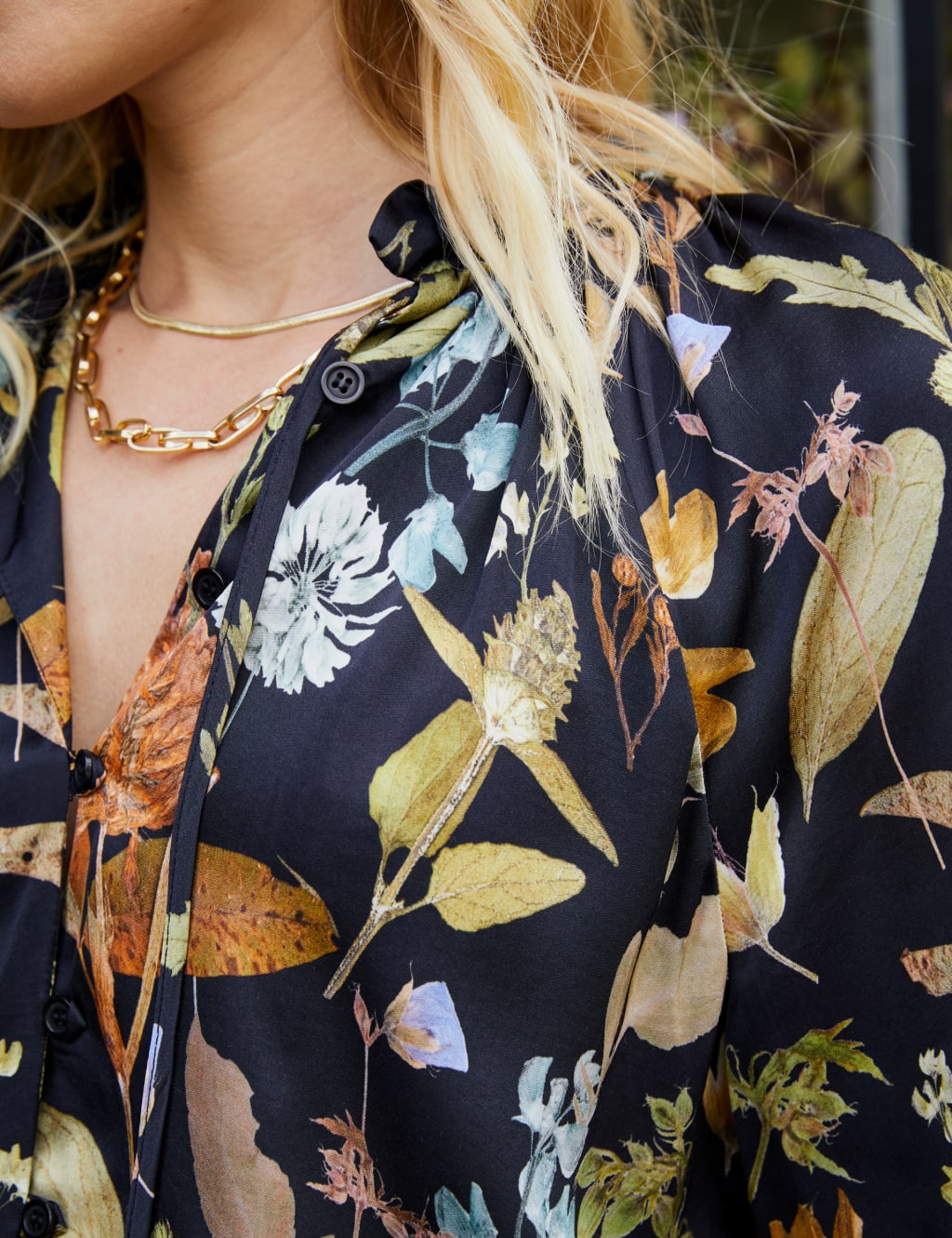 BLOUSON BLOUSE WITH NECK TIE SHAKESPEARES GARDEN