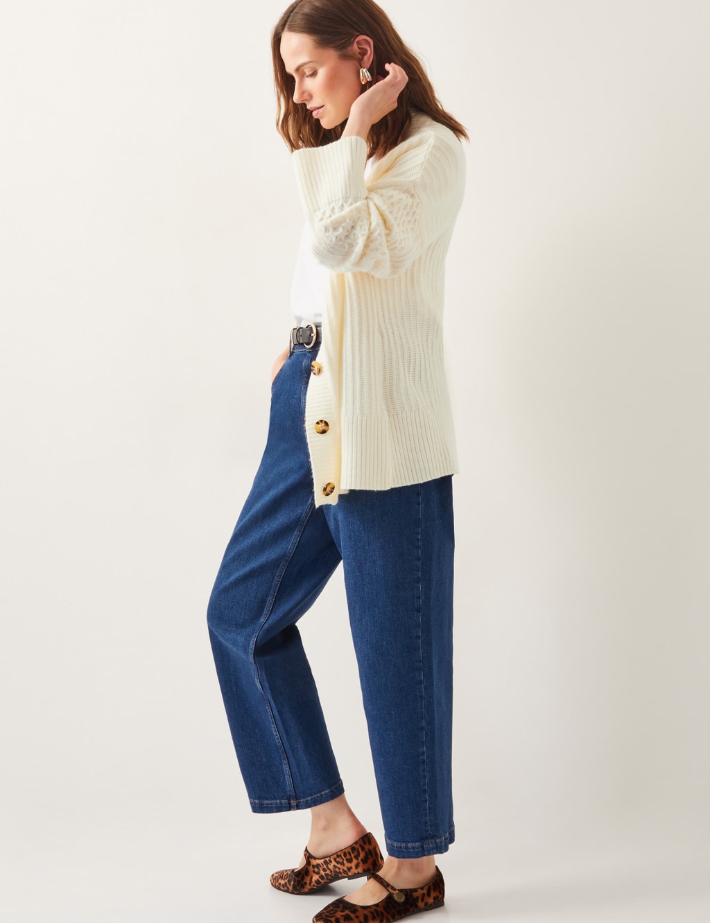 Textured V-Neck Cardigan with Wool 3 of 4