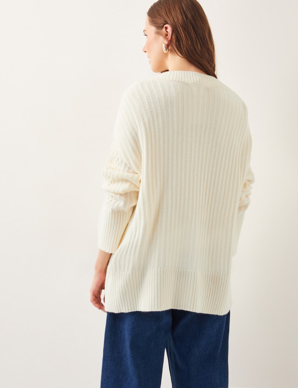 Textured V-Neck Cardigan with Wool 4 of 4