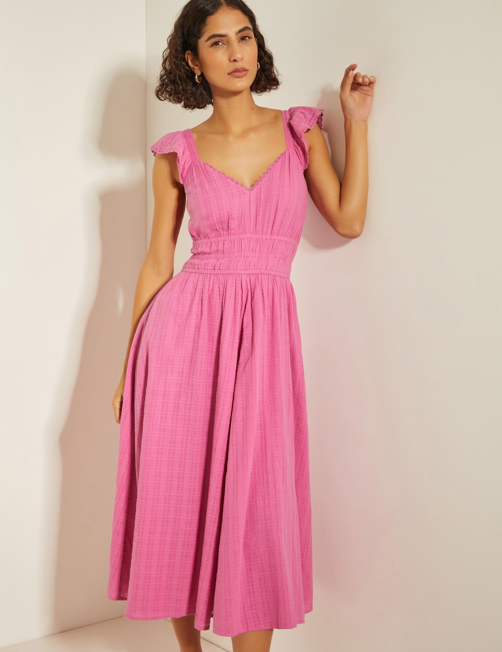 Pure Cotton Textured Sweetheart Neckline Midi Beach Dress 4 of 5