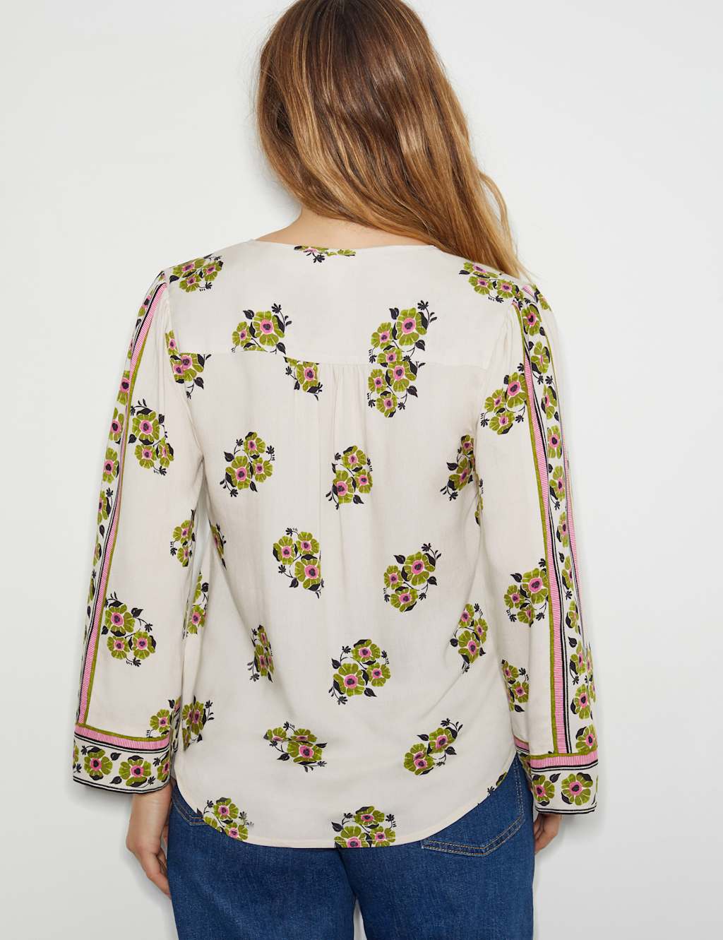 Floral V-Neck Pintuck Bow Blouse 6 of 6
