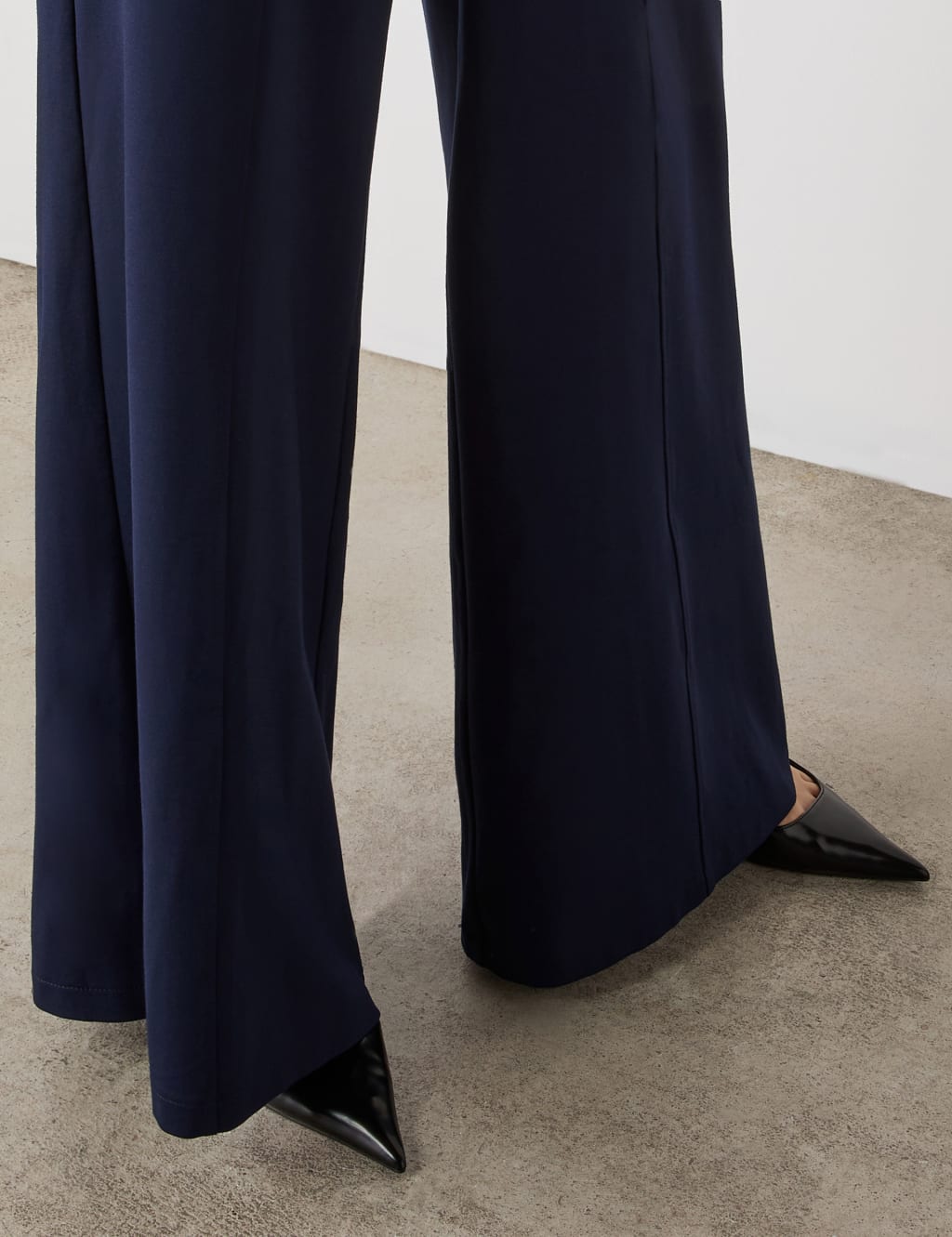 Matilda Ponte Jersey Trousers 4 of 4