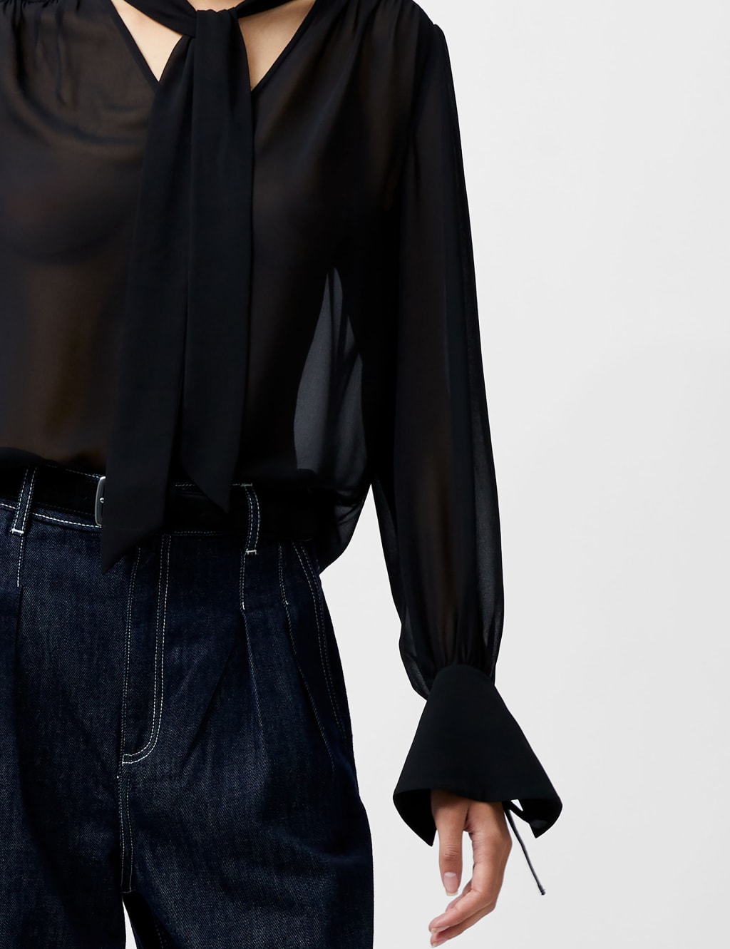 V-Neck Tie Front Blouse 3 of 3