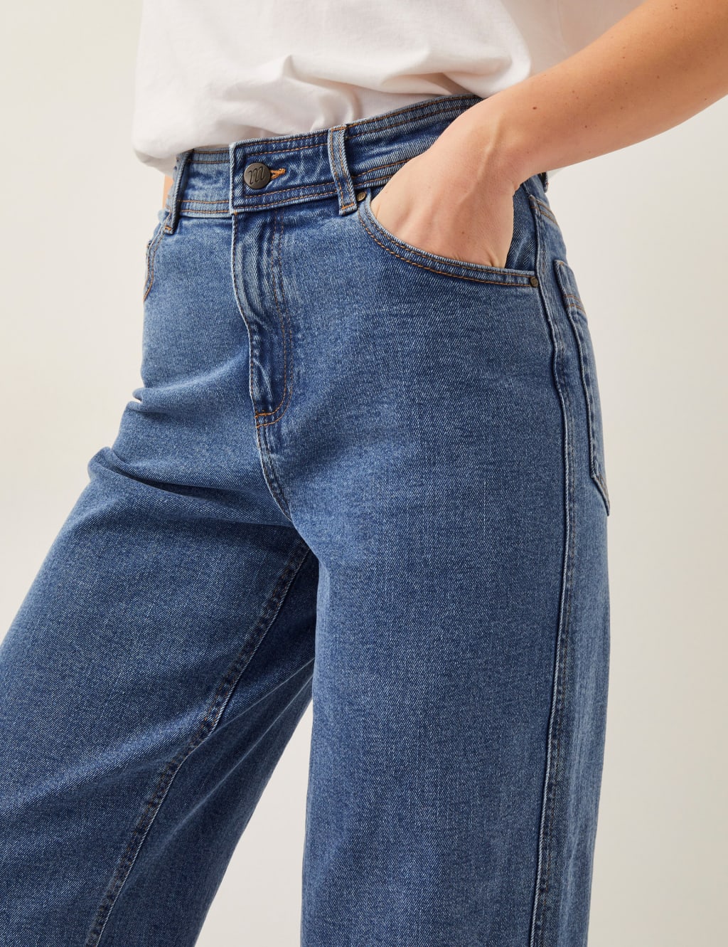 High Waisted Straight Leg Cropped Jeans 2 of 4