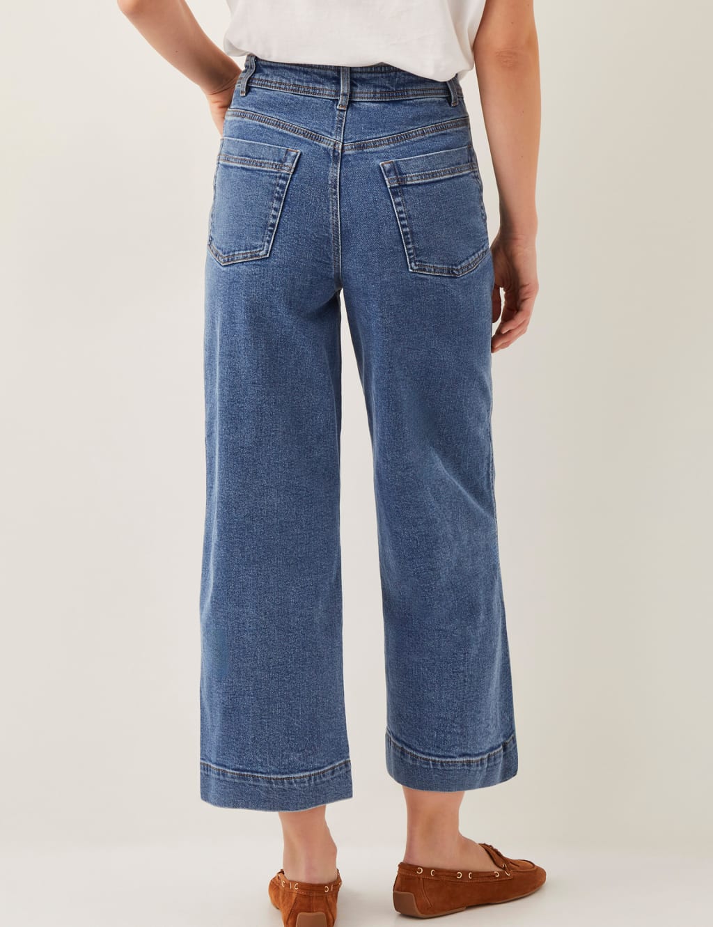 High Waisted Straight Leg Cropped Jeans 4 of 4