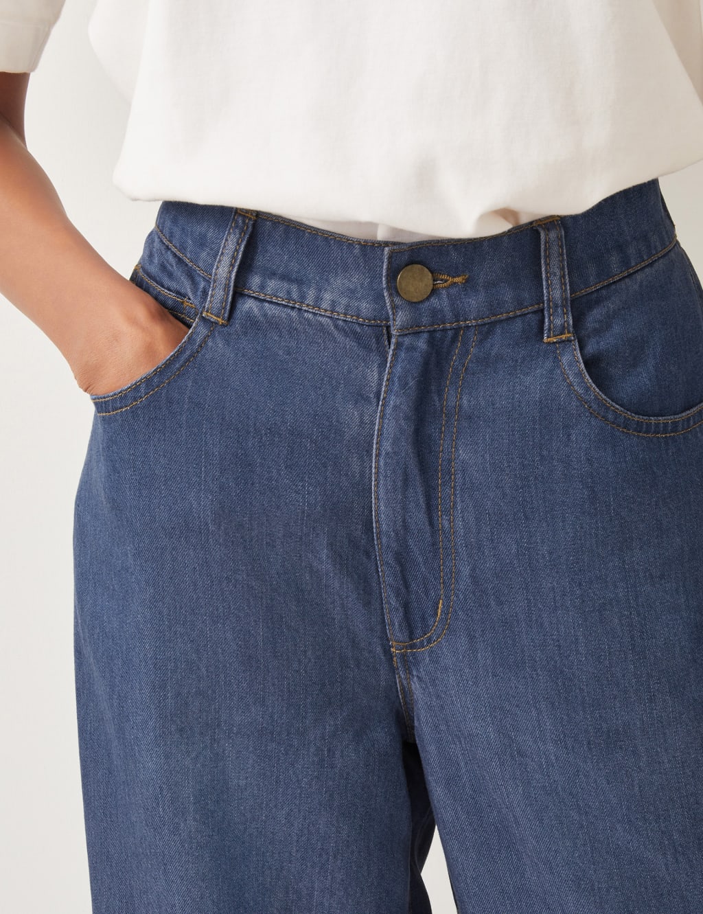 High Waisted Slouchy Jeans 5 of 5