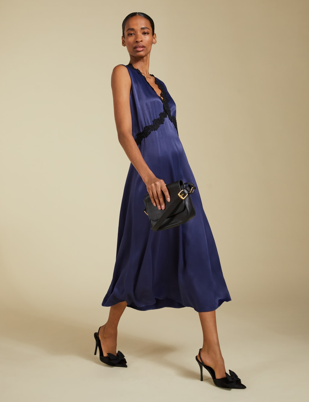 Satin V Neck Midi Skater Dress BAUKJEN M S