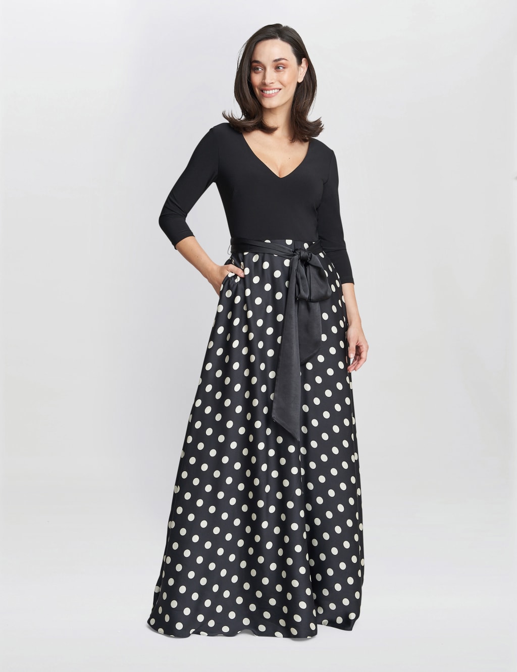 Gina bacconi polka dot dress 2025