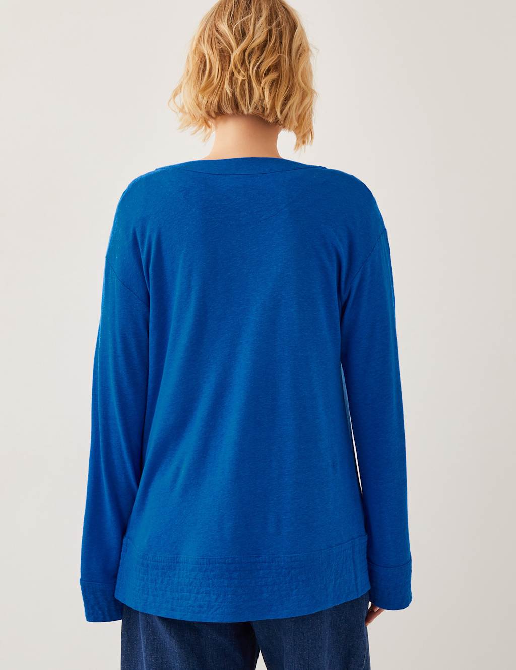 Linen Rich V-Neck Midi Cardigan 3 of 4