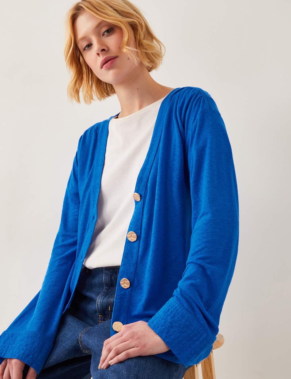 Linen Rich V-Neck Midi Cardigan 4 of 4