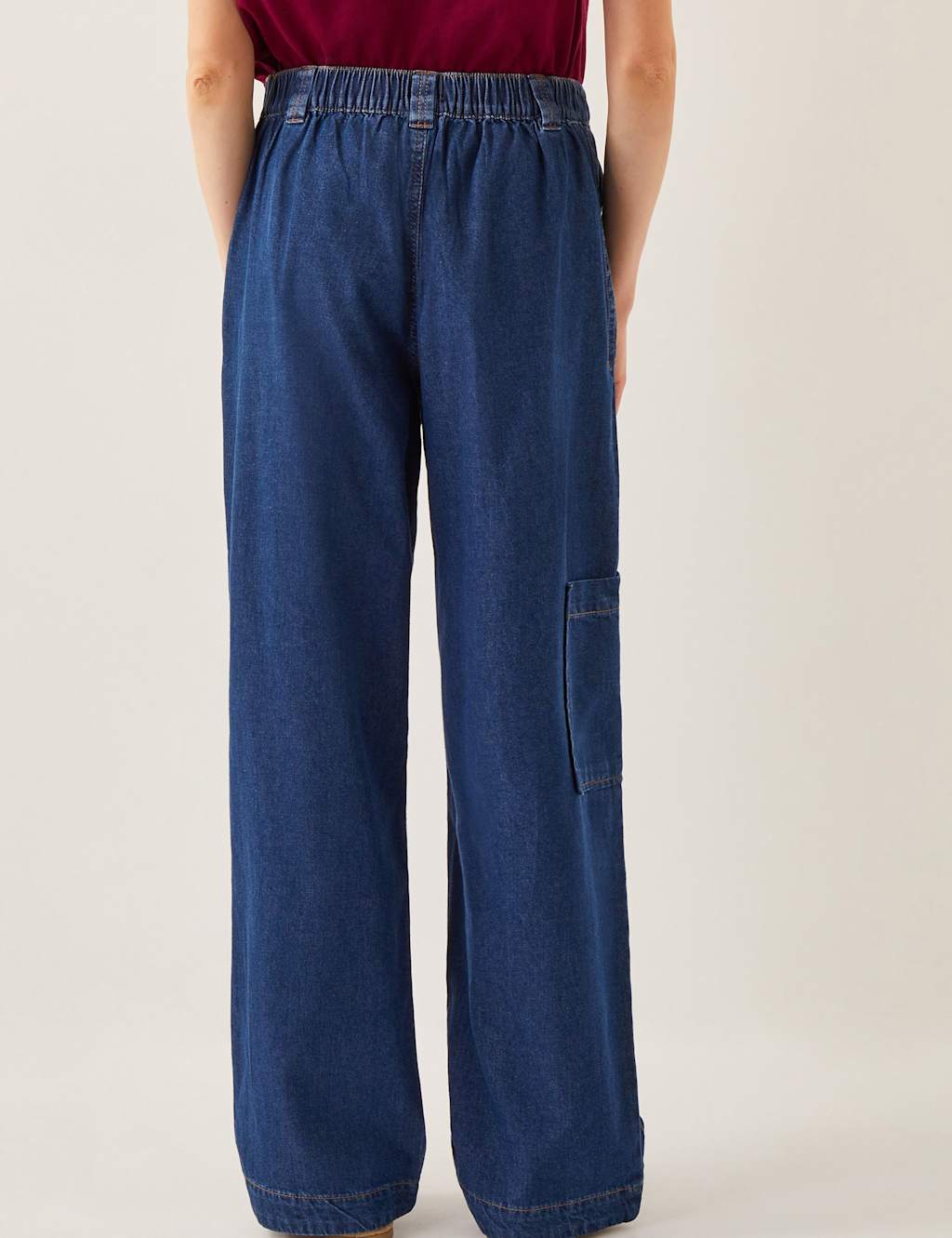 Elasticated High Waisted Straight Leg Jeans 4 of 5
