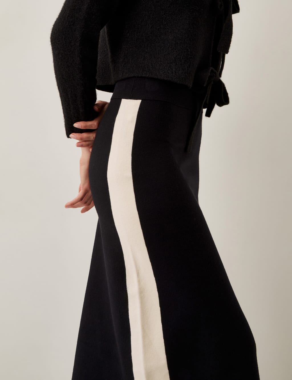 Knitted Midi Utility Skirt 4 of 5