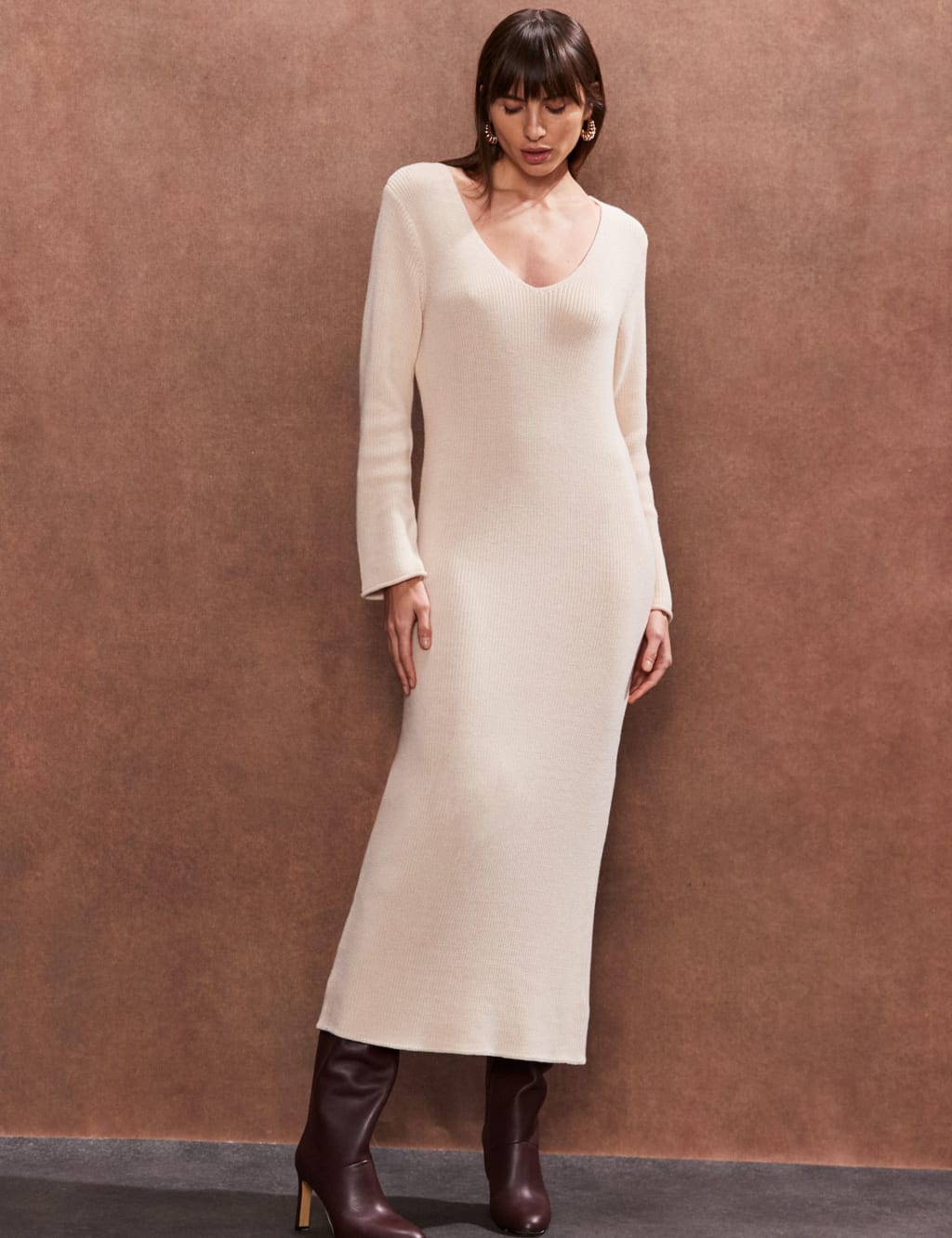 Cotton Rich Knitted V-Neck Midi Column Dress 2 of 4