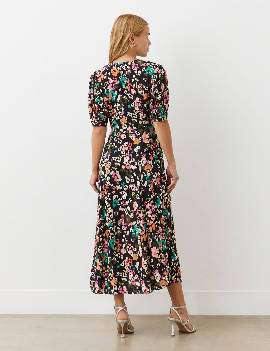 Crepe Floral V-Neck Midi Tea Dress 2 of 4