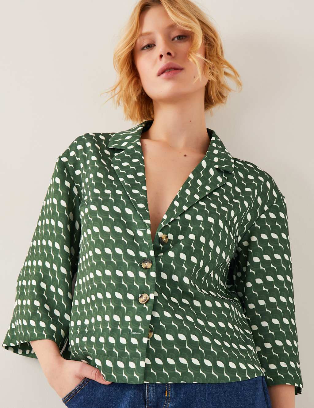 Geometric Collared Shirt 3 of 5