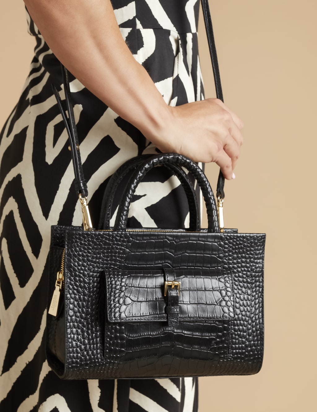Jones Vail Leather Handbag 1 of 4