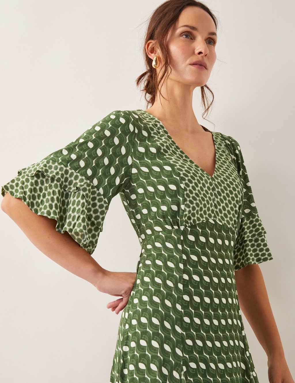 Geometric V-Neck Frill Sleeve Midi Tea Dress 4 of 4