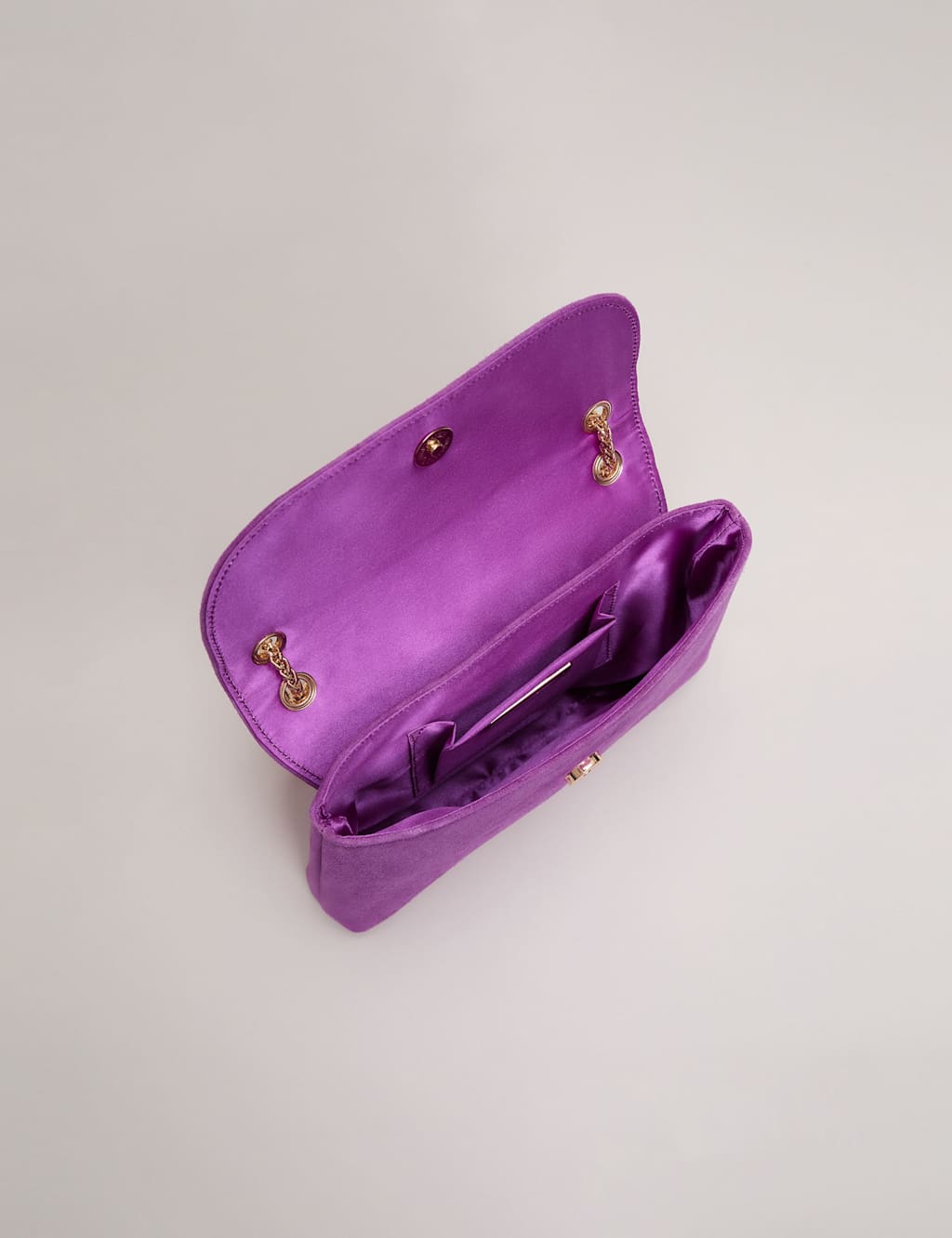 Suede Chain Strap Clutch Bag 3 of 8