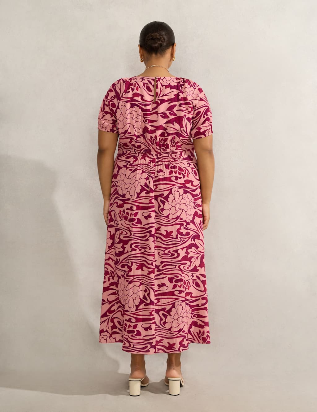 Floral V-Neck Maxi Tea Dress 5 of 5