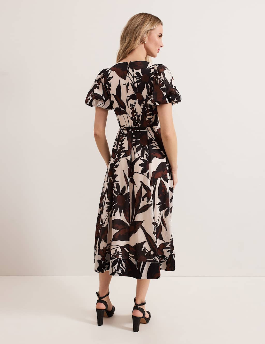Lyocell Rich Printed V-Neck Midi Waisted Dress 8 of 8
