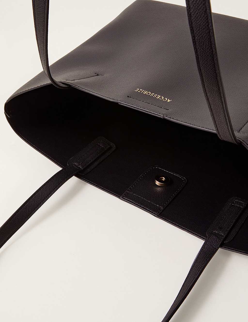 Accessorize structured tote bag in black on sale