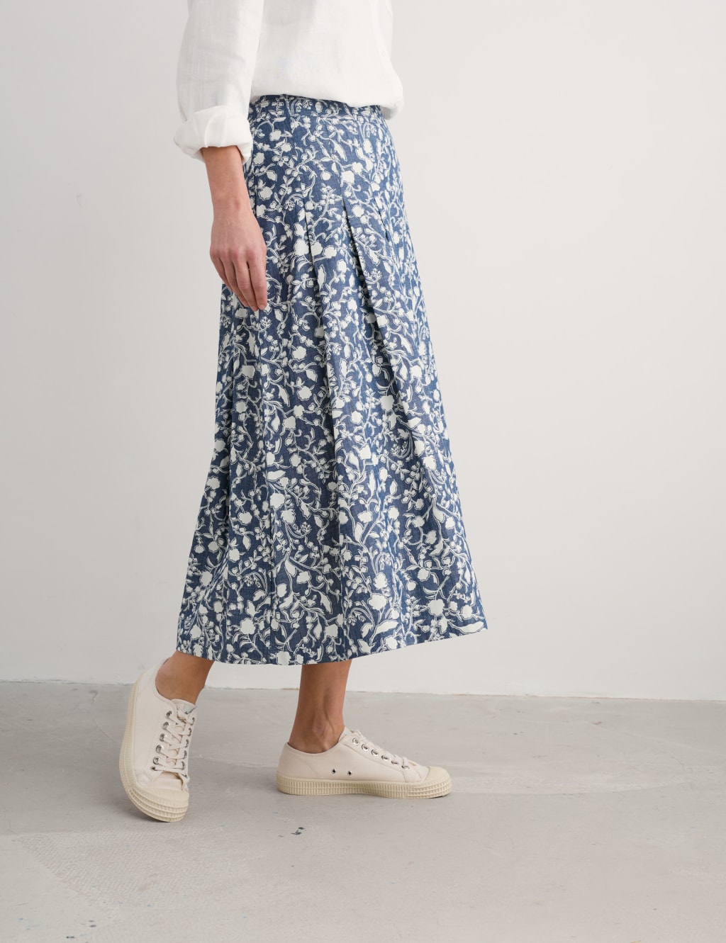 Pure Cotton Floral Midi Skirt 4 of 4