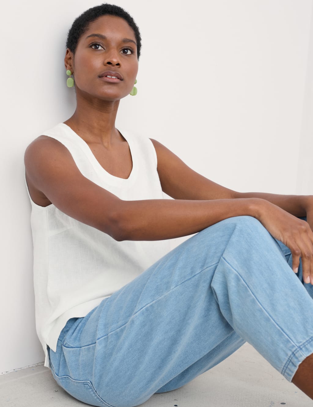 Pure Linen Round Neck Vest 3 of 4