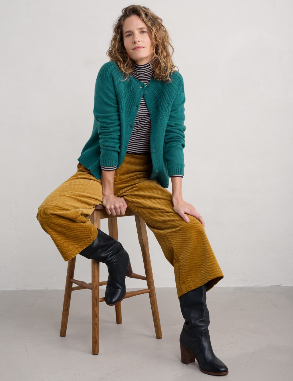 Textured Cardigan With Merino Wool 1 of 3