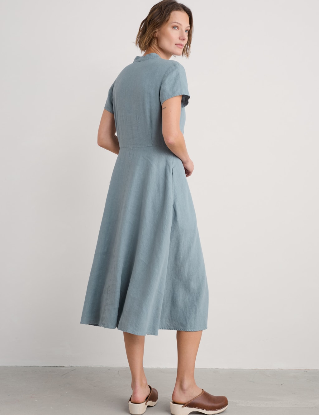 Pure Linen V-Neck Midi Shirt Dress 4 of 4