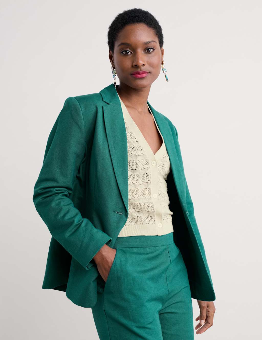 Linen Blend Tailored Single Breasted Blazer 3 of 4
