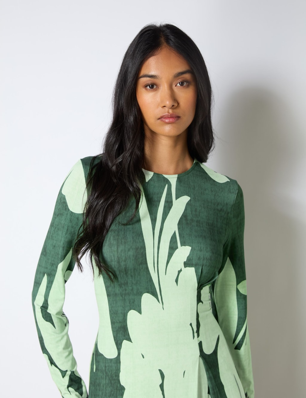 Floral Ruched Midaxi Bodycon Dress 5 of 5