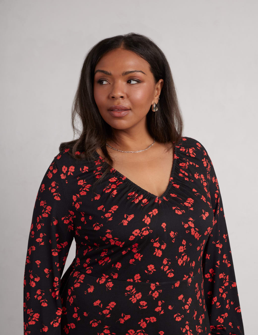 Jersey Floral V-Neck Midi Swing Dress 4 of 4